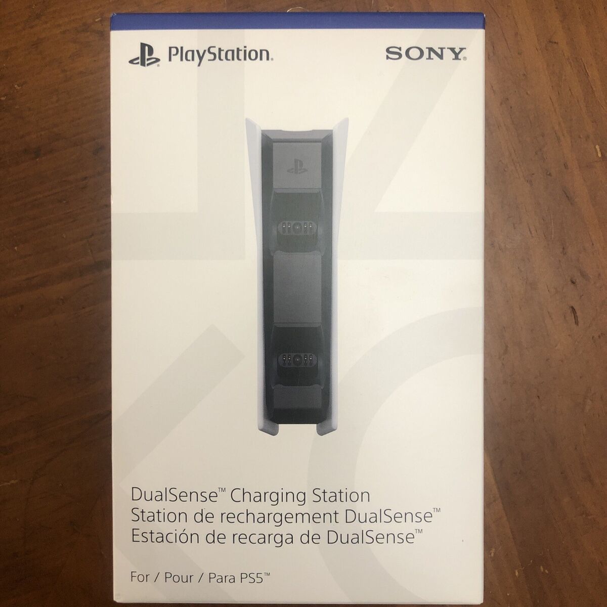 stacja ładująca do ps5 pozwala naładować jednocześnie dwa kontrolery dualsense stacja ładująca dwa pady do playstation 5