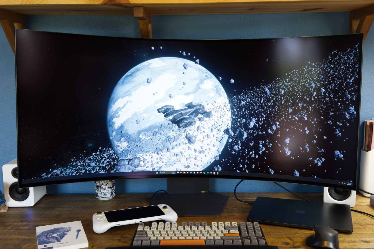 monitory ultrawide curved oferują szerokie pole widzenia podczas rozgrywki gamingowej zakrzywiony ekran dający pełną immersję podczas grania