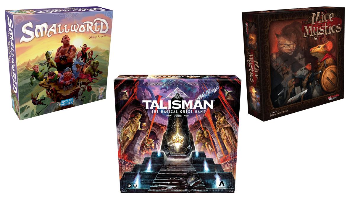 detalowa figurka smoka z otwartymi skrzydłami nad planszą